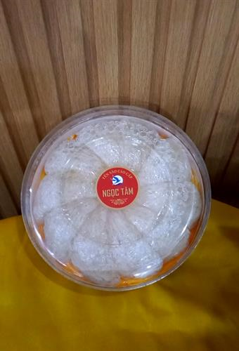 Yến rút lông nguyên tổ